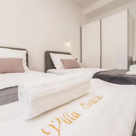 Ferienhaus Mit Privatpool Fur 7 Personen Ca 110 Qm In Vodice-srima, Dalmatien Norddalmatien